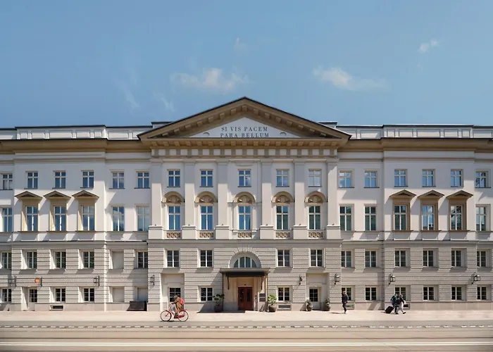 Stradom House, Autograph Collection 5*