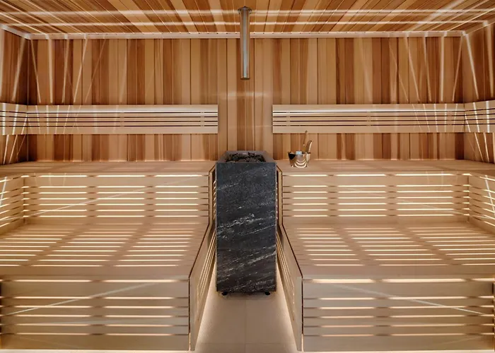 Stradom House, Autograph Collection