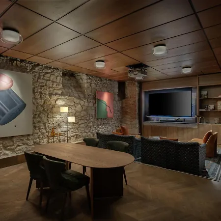 فندق Stradom House, Autograph Collection كراكوفيا