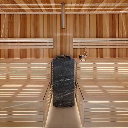 Stradom House, Autograph Collection