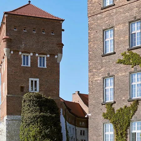 Stradom House, Autograph Collection