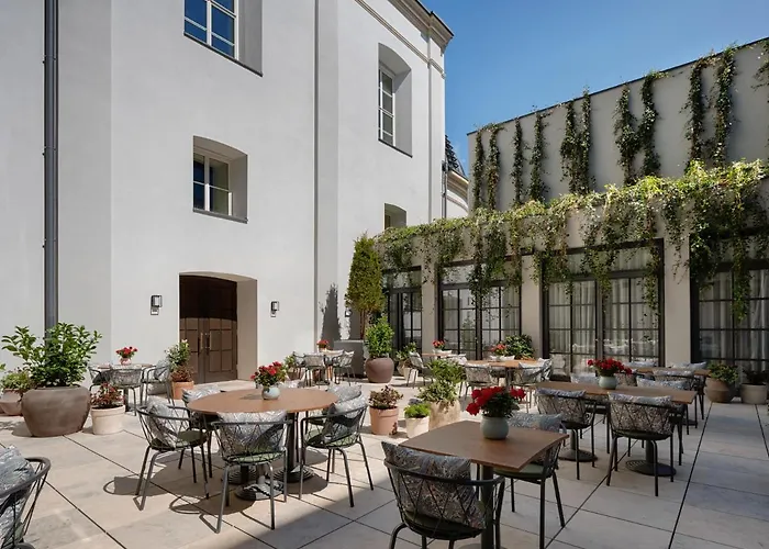 מלון Stradom House, Autograph Collection 5*