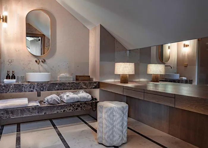 Stradom House, Autograph Collection Cracovia